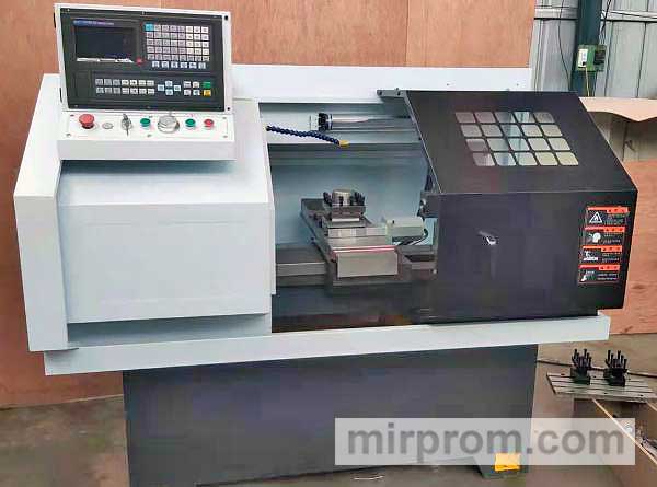 Токарный станок с ЧПУ CK 6130