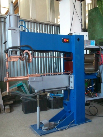 Машина контактной сварки МТ-1928