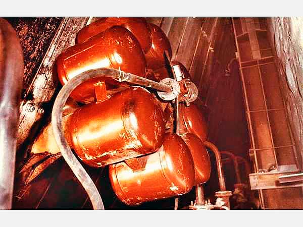 ПНЕВМОПУШКИ ДЛЯ ОЧИСТКИ БУНКЕРОВ - ПНЕВМООБРУШИТЕЛИ - ПНЕВМОГЕНЕРАТОРЫ