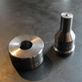 Пуансоны и матрицы