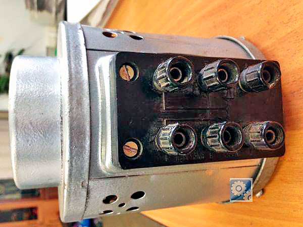 Автотрансформатор Латр-1М 9А