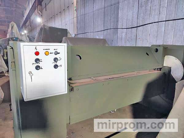 Листогиб электромеханический МГМ 6 1000, гнет 5х2000 мм продам