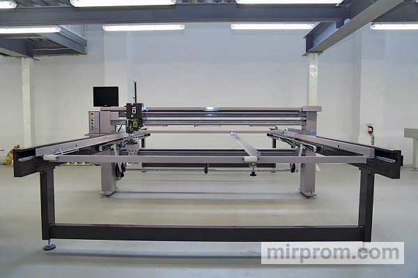 Одноиголочная (одноигольная) стегальная машина ZBJ-26E (ZBJ-24E, ZBJ-28E)