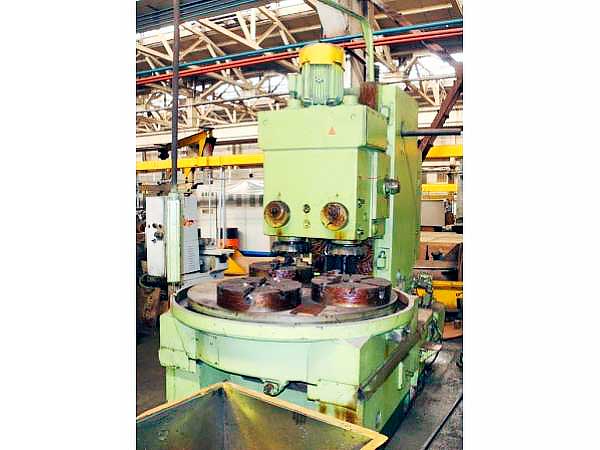 Карусельно-фрезерный станок 6А23