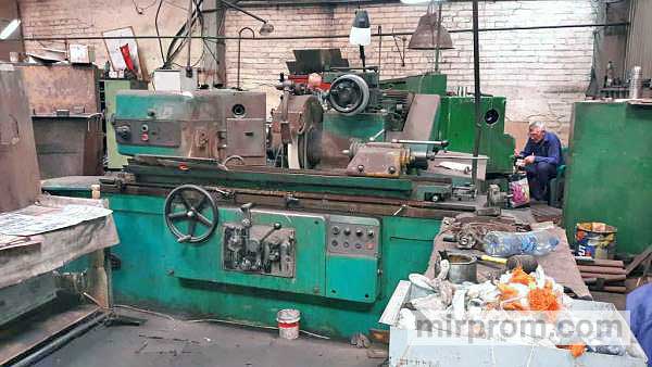 Круглошлифовальный станок (полуавтомат круглошлифовальный) 3А161