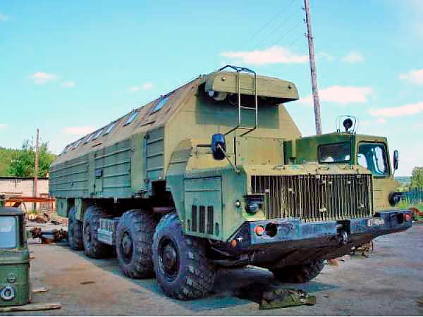 МАЗ-543 ( кунг-cтоловая агрегат 15Т117).