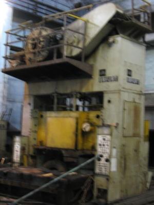 Пресс ERFURT PKZZ 250 1FS с выкатным столом. Herbert Warnke