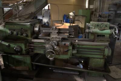 Продаем станки токарно-винторезные 1И611П (2шт.), 53КС (1 шт), ТПК-125 ВН1 (1 шт) б/у