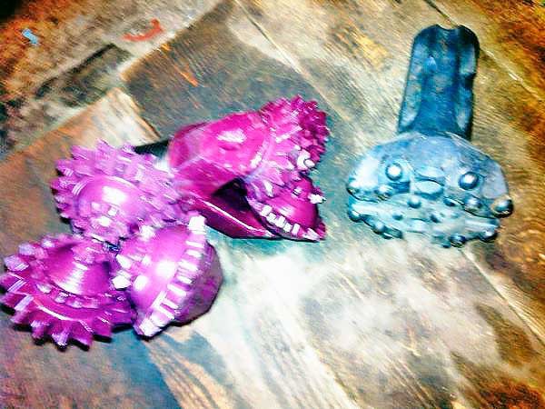 Продаю Долото шарошечное 76-600 мм.