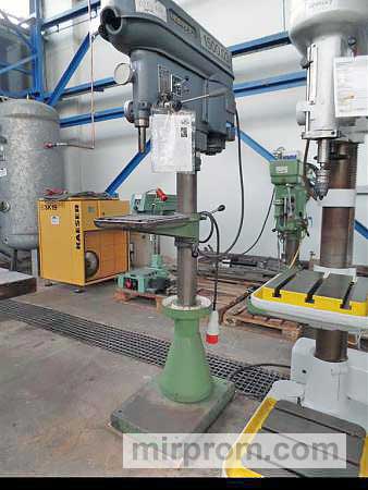 Сверлильный станок со стойками FLOTT SB 15 S