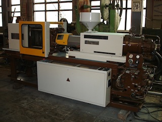 Термопластавтомат Kyasu 410/100