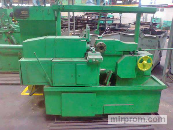 Токарный прутковый автомат 1Е140