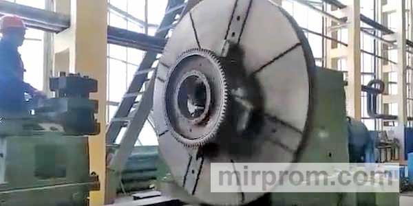 Токарный станок 1а667,1а667п диаметр до 2500мм