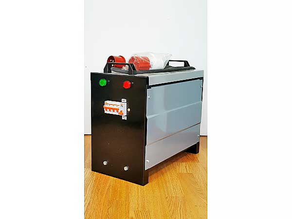 Трёхфазный симметрирующий трансформатор ТСТ2