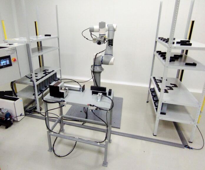 Роботы идут в университеты