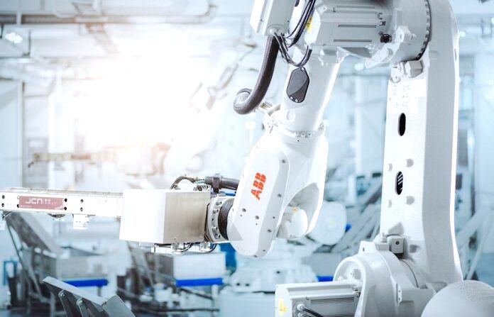 Установки роботов стремительно растут