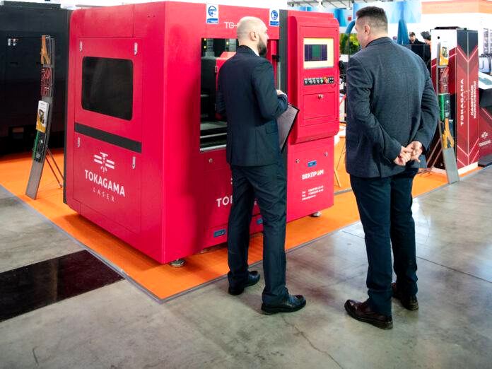 Металлообработка. Сварка – Урал 2024: Новую линейку станков и лазерных установок представил «ВЕКПРОМ»