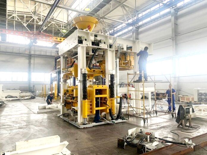 Модернизация ТМЗ: монтаж нового оборудования в чугунолитейном цехе