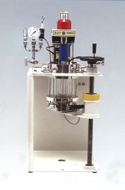 Химический реактор с мешалкой R-211 (стеклянный сосуд) 