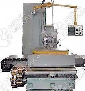 Горизонтально-расточной станок 2А620Ф11