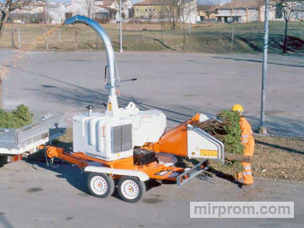 Измельчитель древесины Gandini Chipper Line 09