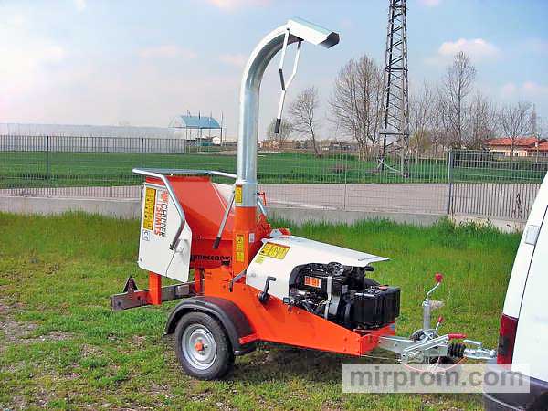 Измельчитель древесины Gandini Chipper Line 150