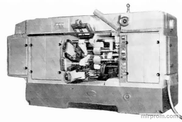 Автомат токарный восьмишпиндельный горизонтальный прутковый 1А240-8