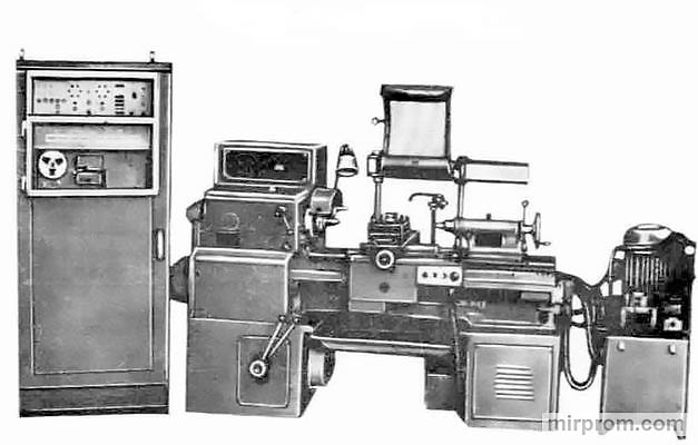 Станок токарный патронно-центровой с ЧПУ 1А616Ф3