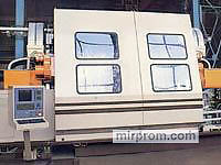 Полуавтомат токарный двухсуппортный патронно-центровой с ЧПУ 1А740РФЗ