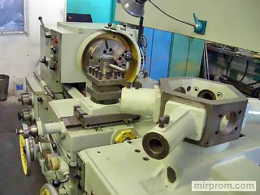 Станок токарно-револьверный с ЧПУ