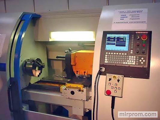 Станок токарный патронно-центровой с ЧПУ