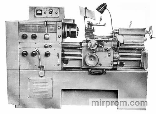 Станок круглошлифовальный универсальный высокой точности 3У132М