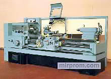 Станок токарно-винторезный универсальный