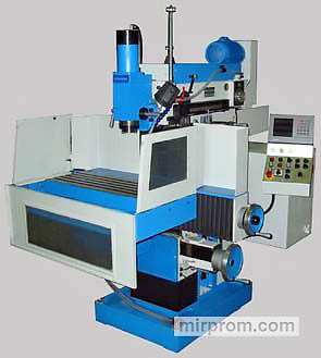 Станок фрезерный широкоуниверсальный консольный 6T80SHC218