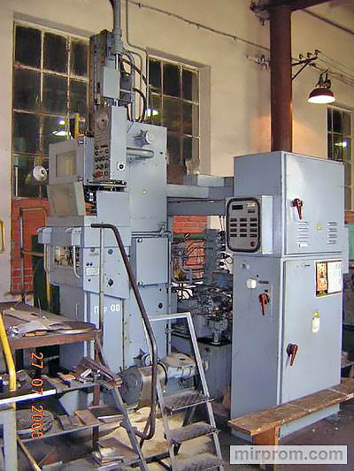 Полуавтомат протяжной вертикальный для наружного протягивания МП7А734