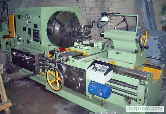 Станок токарный для обработки труб РТ776