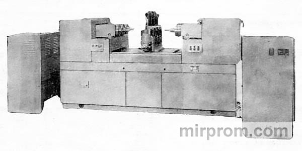 Полуавтомат отделочно-расточной горизонтальный с подвижным столом 2712П