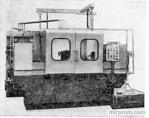 Полуавтомат отделочно-расточной горизонтальный с подвижным столом 2754В