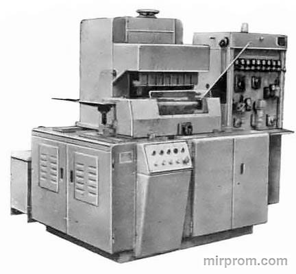 Станок круглошлифовальный суперфинишный 3871Б