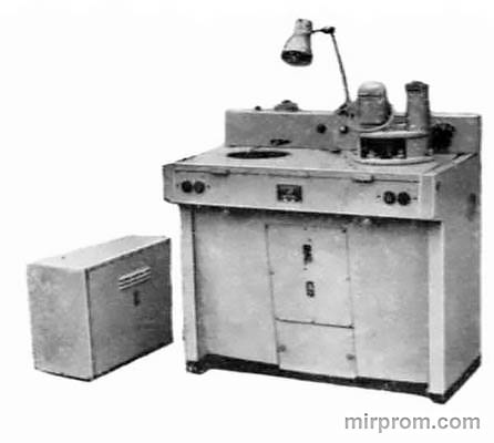 Станок шлифовально-полировальный многопозиционный двухшпиндельный для шлифов 3881Б