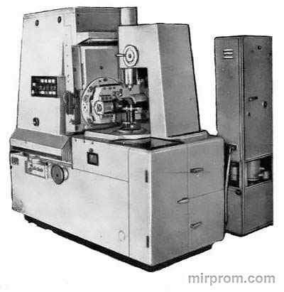 Полуавтомат зубофрезерный универсальный повышенной точности 5310А