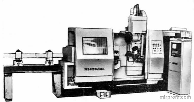 Полуавтомат многоцелевой токарно-револьверный прутково-патронный 1П426ПФ40