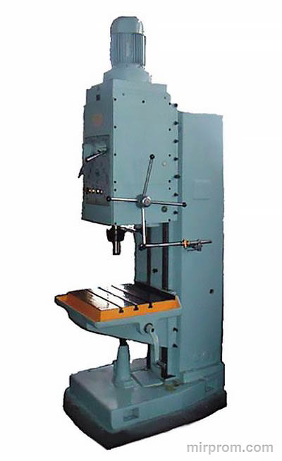 Станок токарно-револьверный патронный СБ2502Ф4