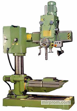 Станок радиально-сверлильный 2А532-1