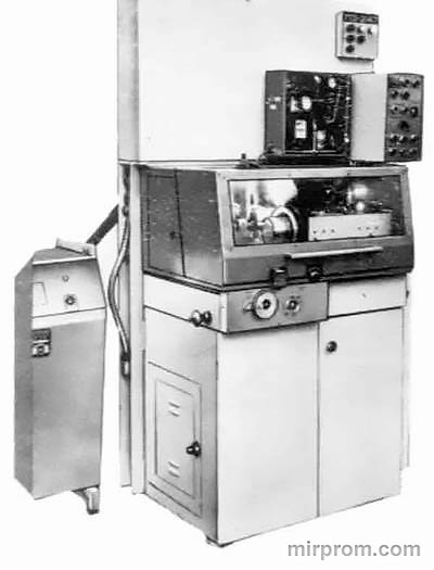 Станок круглошлифовальный суперфинишный ЛЗ-250Ф1