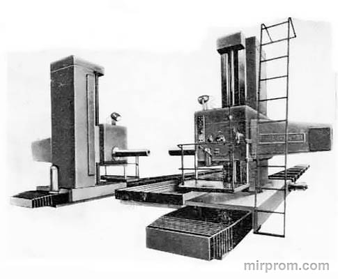 Станок многоцелевой специальный с индексируемым столом ИР500ПМ1Ф4