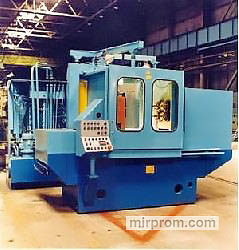 Полуавтомат отделочно-расточной горизонтальный с подвижным столом 2782В