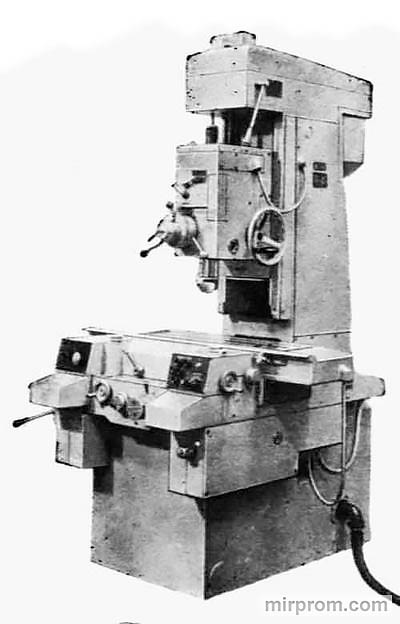 Станок координатно-расточный особо точный 2Б420