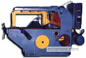 Полуавтомат фрезерно-центровально-обточной 2Г942.10