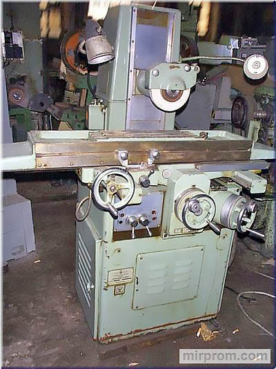 Станок плоскошлифовальный с крестовым столом и горизонтальным шпинделем3Е711ВФ3-1